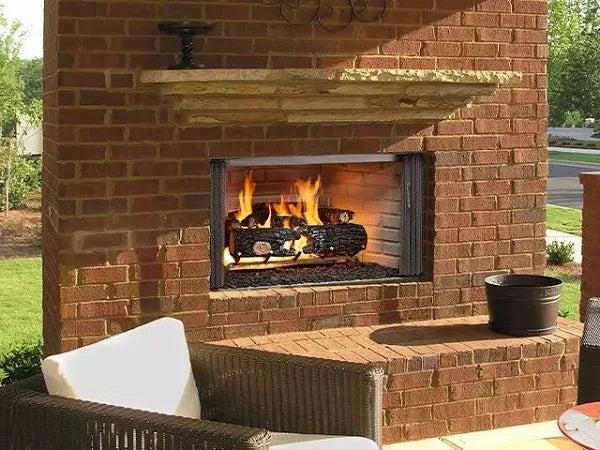 Majestic Outdoor Lifestyle - 42" Outdoor Villa Wood Firebox - Traditional Refractory - ODVILLA-42T-B